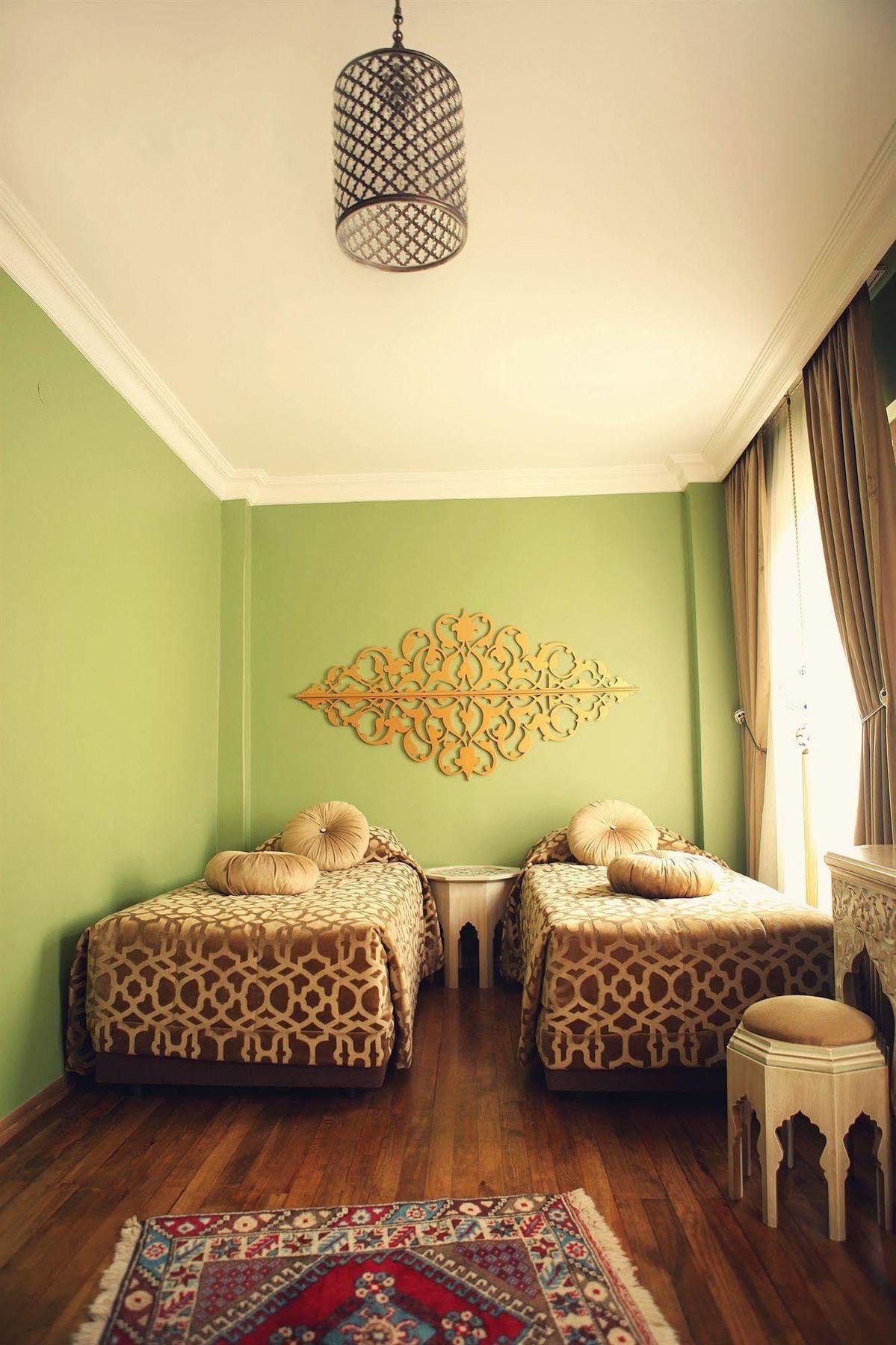Kervan Hotel อิสตันบูล ภายนอก รูปภาพ